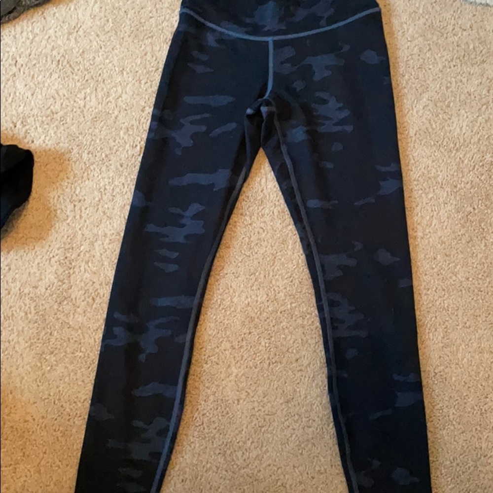 Lululemon cropped wunderunder